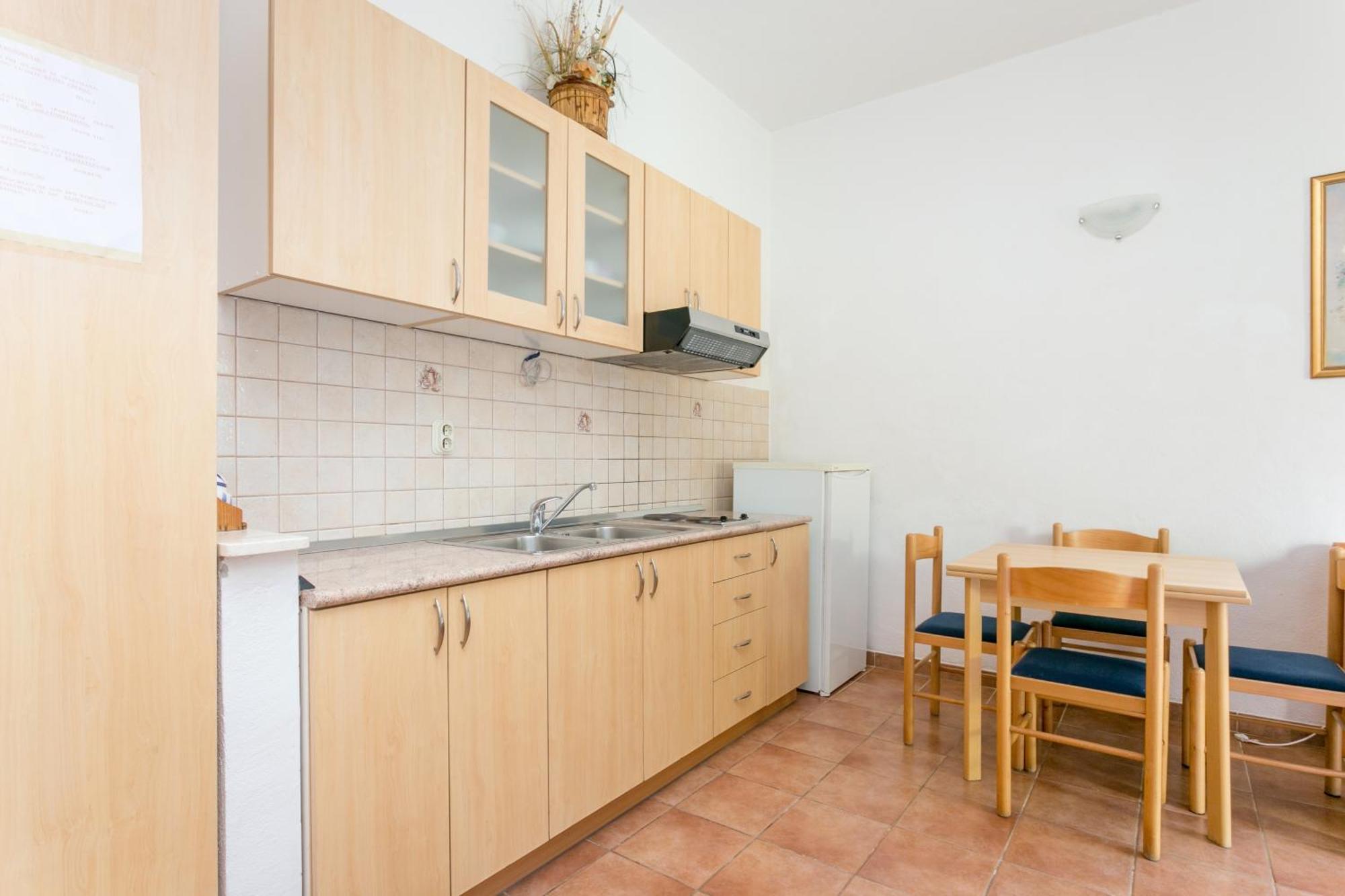 Apartments By The Sea Baska Voda, Makarska - 300 Δωμάτιο φωτογραφία