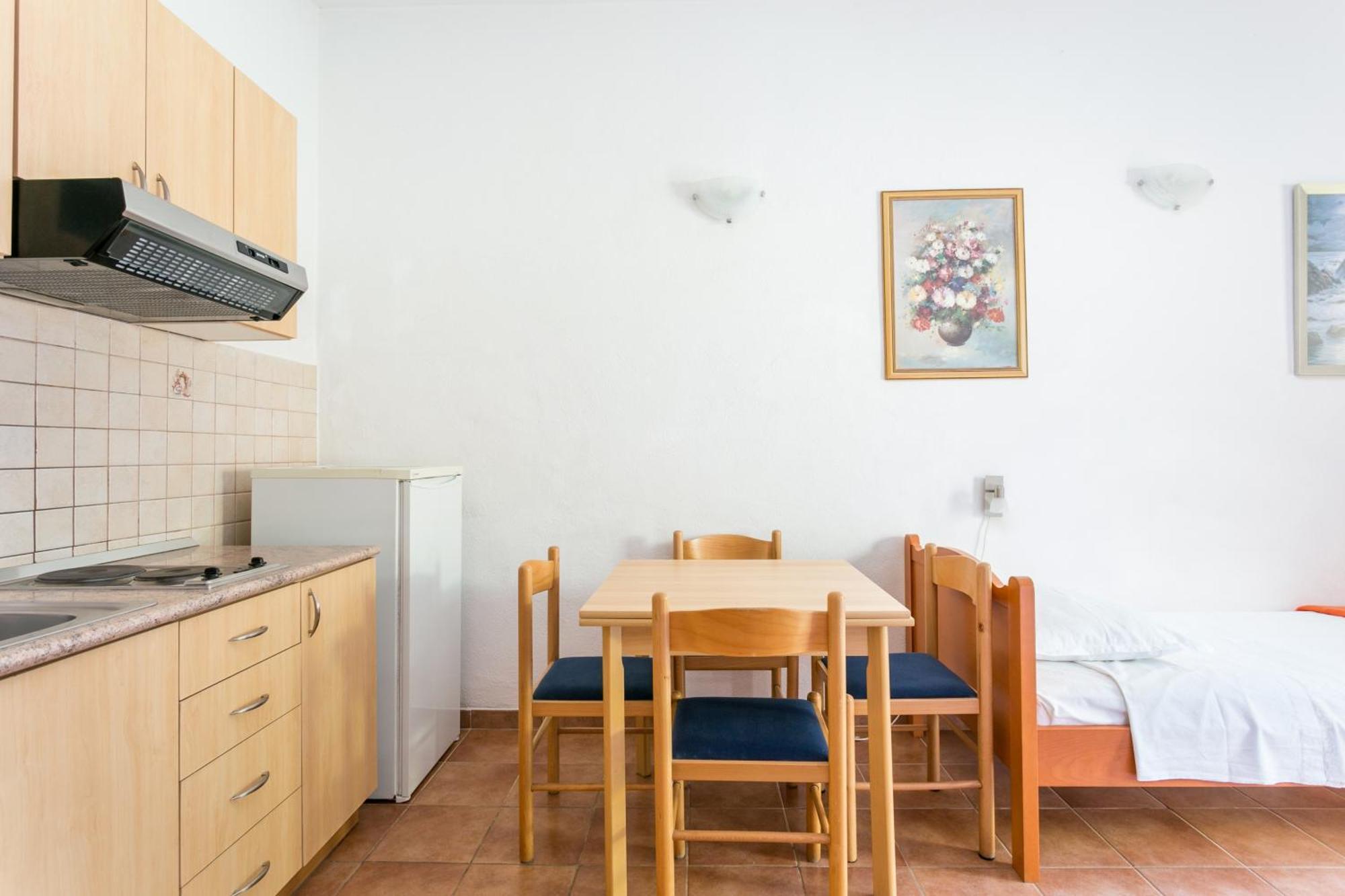Apartments By The Sea Baska Voda, Makarska - 300 Εξωτερικό φωτογραφία