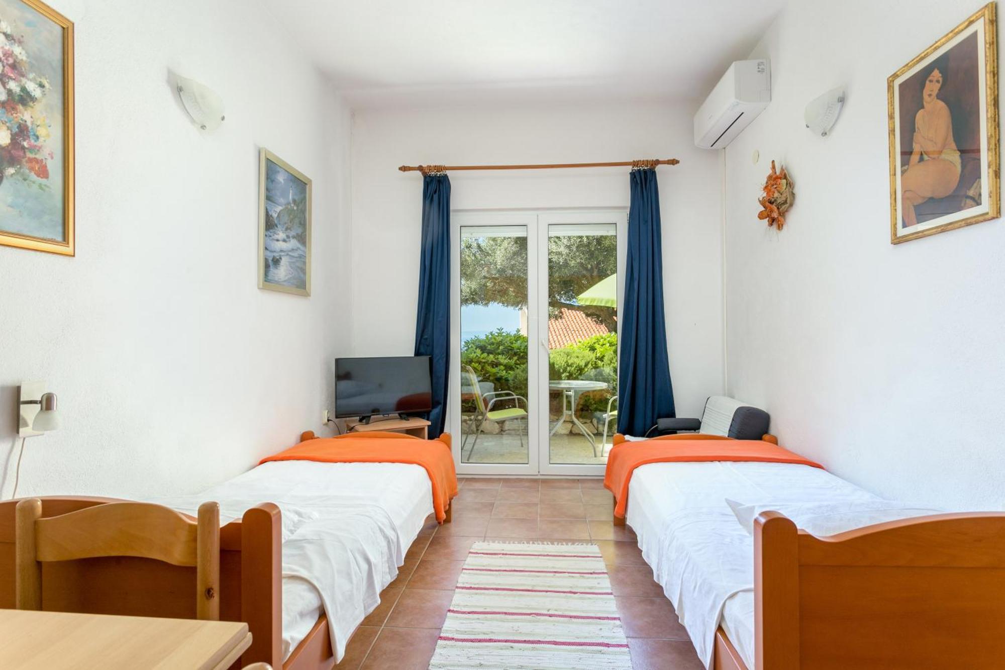 Apartments By The Sea Baska Voda, Makarska - 300 Δωμάτιο φωτογραφία